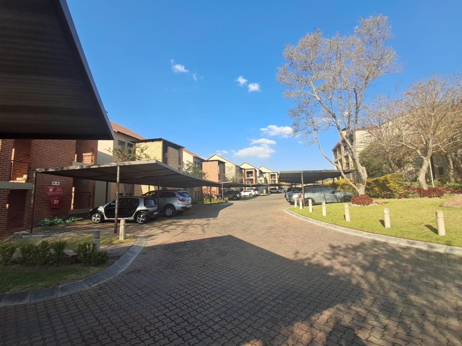 1 Bedroom Property for Sale in Carlswald Gauteng