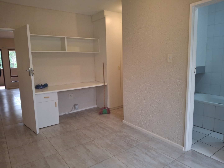 To Let 1 Bedroom Property for Rent in Morningside Gauteng