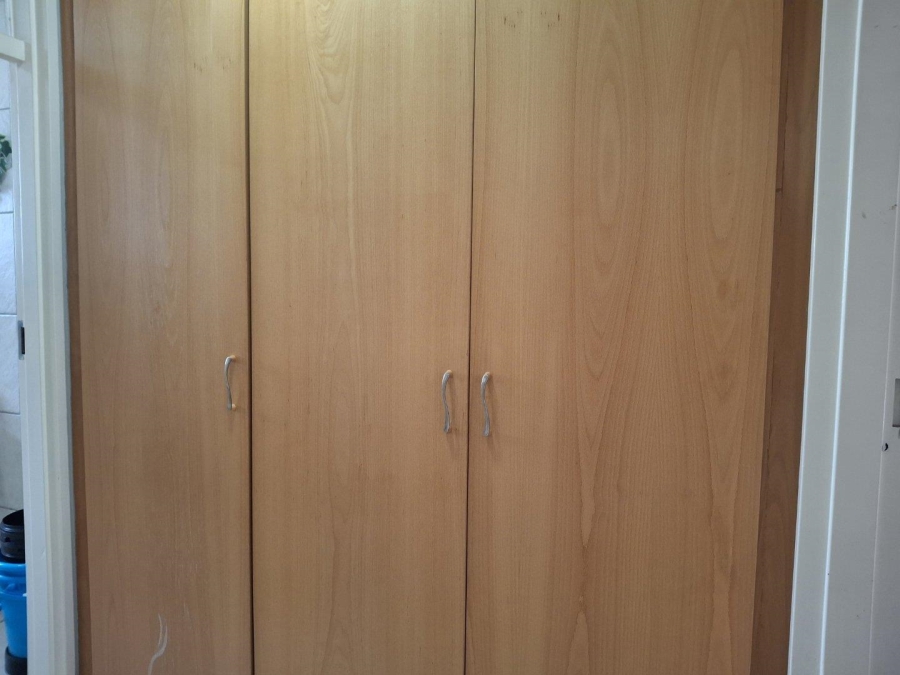 To Let 2 Bedroom Property for Rent in Sandown Gauteng