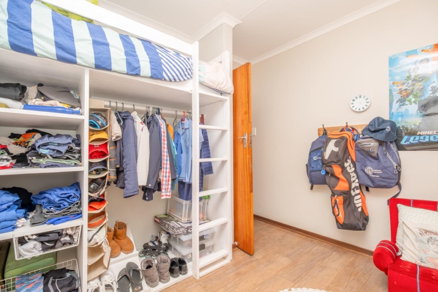 4 Bedroom Property for Sale in Garsfontein Gauteng