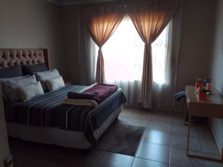 3 Bedroom Property for Sale in Kookrus Gauteng