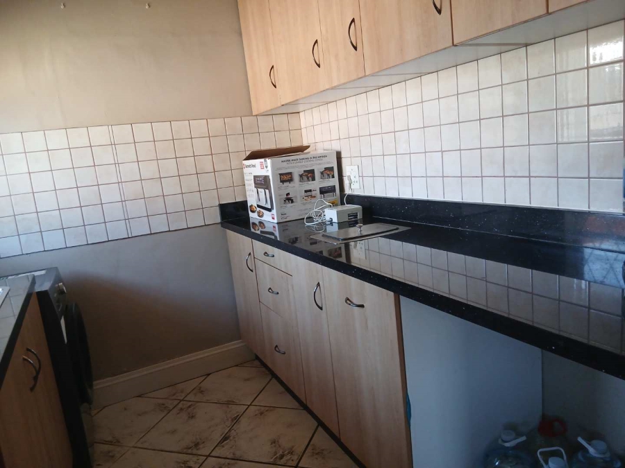 4 Bedroom Property for Sale in Parkhill Gardens Gauteng