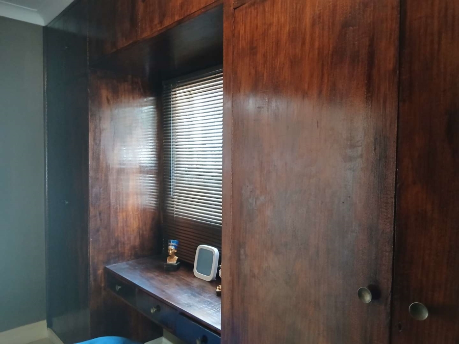4 Bedroom Property for Sale in Parkhill Gardens Gauteng