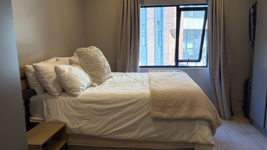 1 Bedroom Property for Sale in Sandown Gauteng