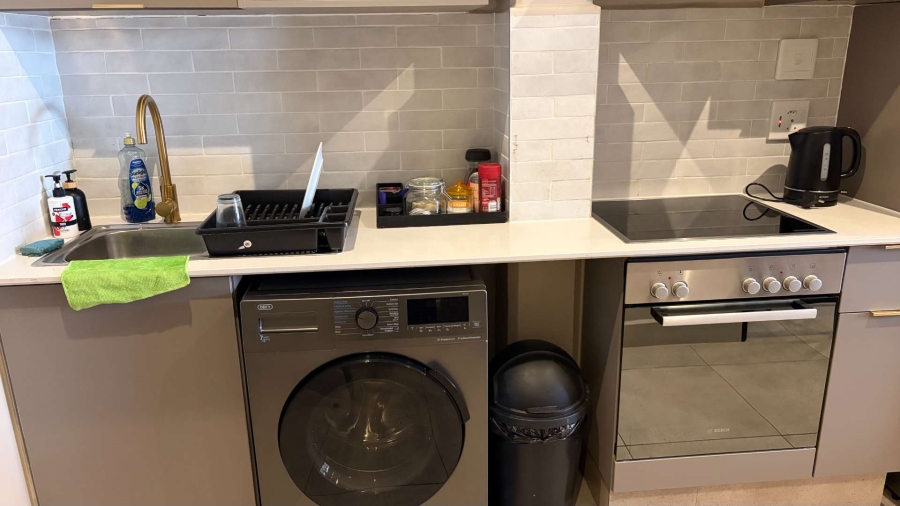 1 Bedroom Property for Sale in Sandown Gauteng