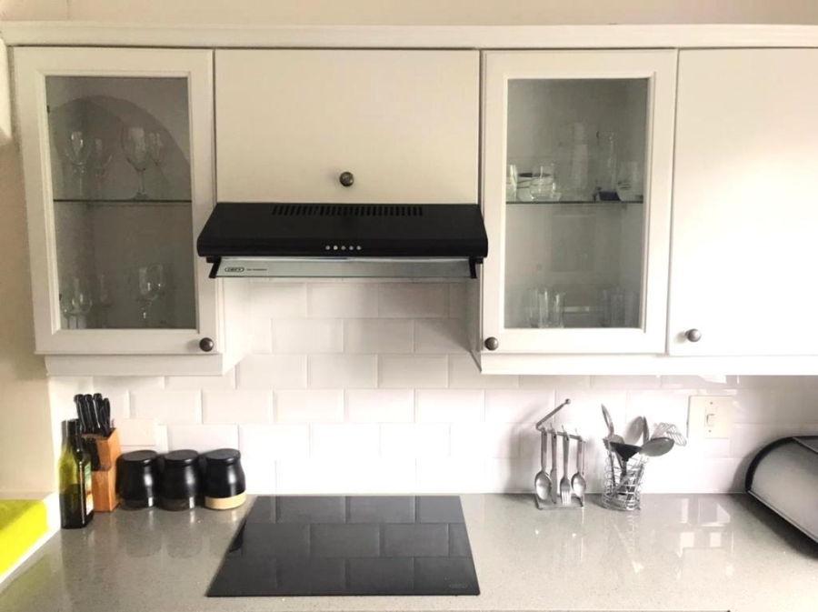 To Let 1 Bedroom Property for Rent in Morningside Gauteng