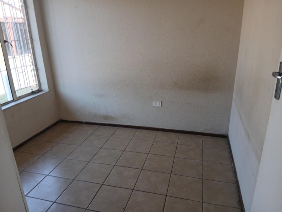 2 Bedroom Property for Sale in Terenure Gauteng