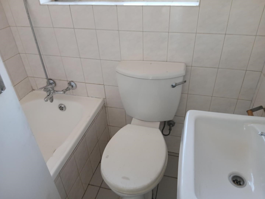 2 Bedroom Property for Sale in Terenure Gauteng