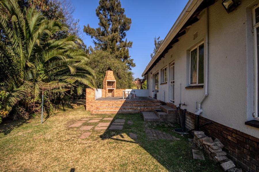 3 Bedroom Property for Sale in Brackendowns Gauteng