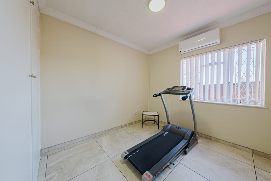 3 Bedroom Property for Sale in Brackenhurst Gauteng