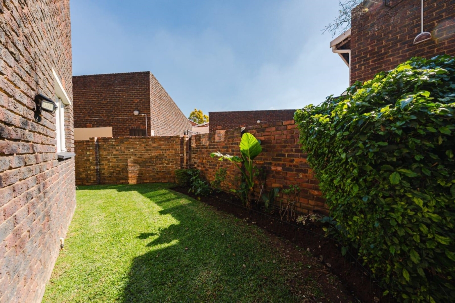 3 Bedroom Property for Sale in Brackenhurst Gauteng
