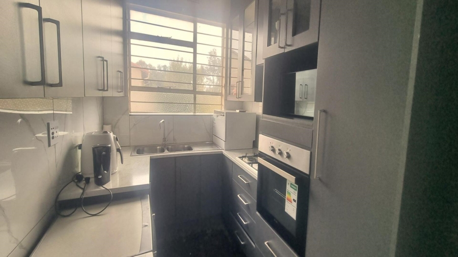 2 Bedroom Property for Sale in Brackenhurst Gauteng