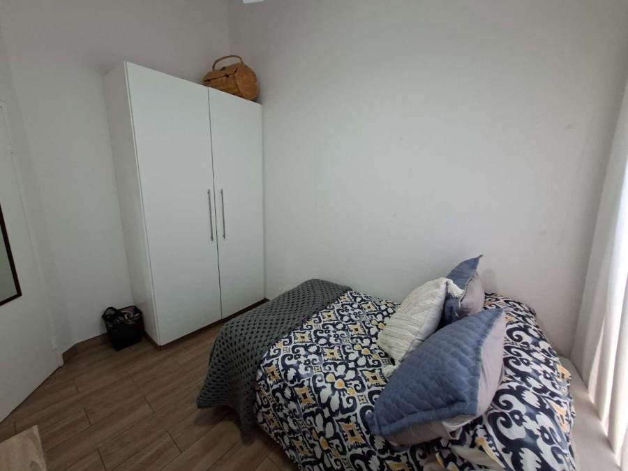 To Let 2 Bedroom Property for Rent in Weltevreden Park Gauteng