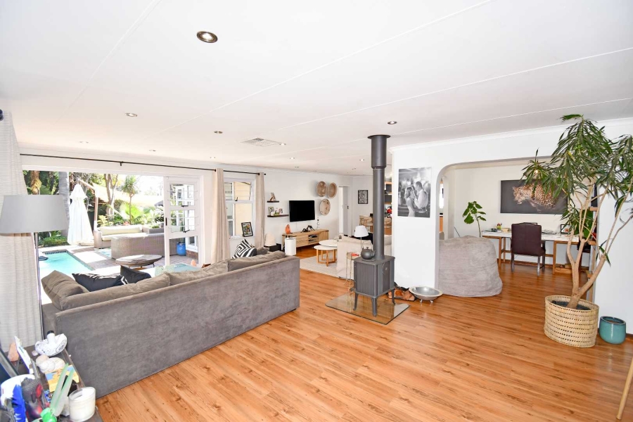 3 Bedroom Property for Sale in Fourways Gardens Gauteng
