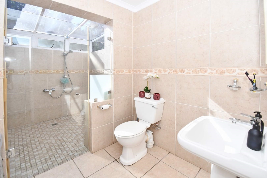3 Bedroom Property for Sale in Fourways Gardens Gauteng