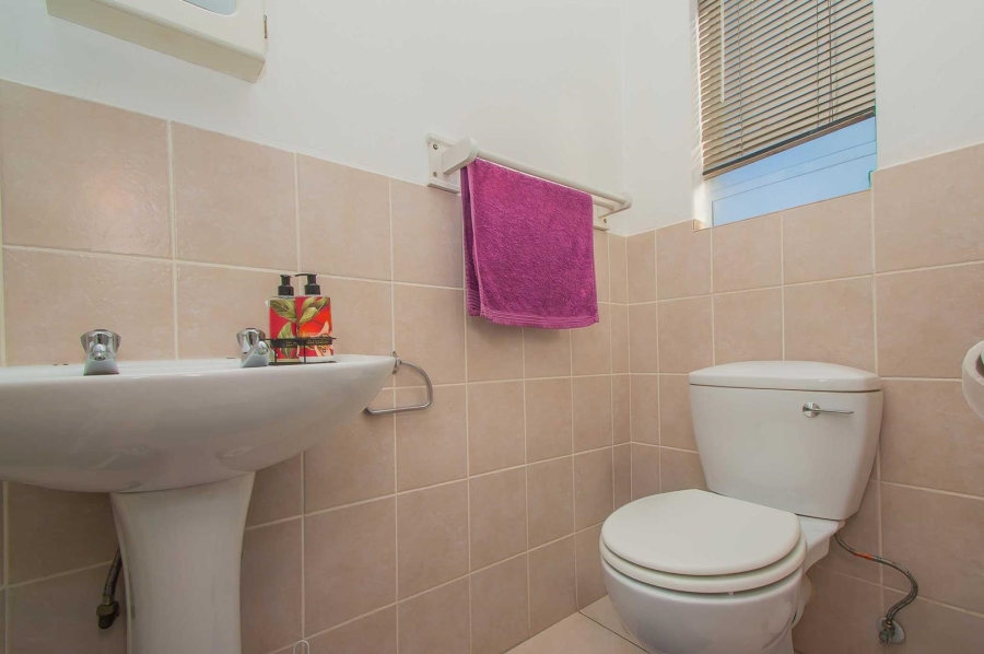 2 Bedroom Property for Sale in Radiokop Gauteng