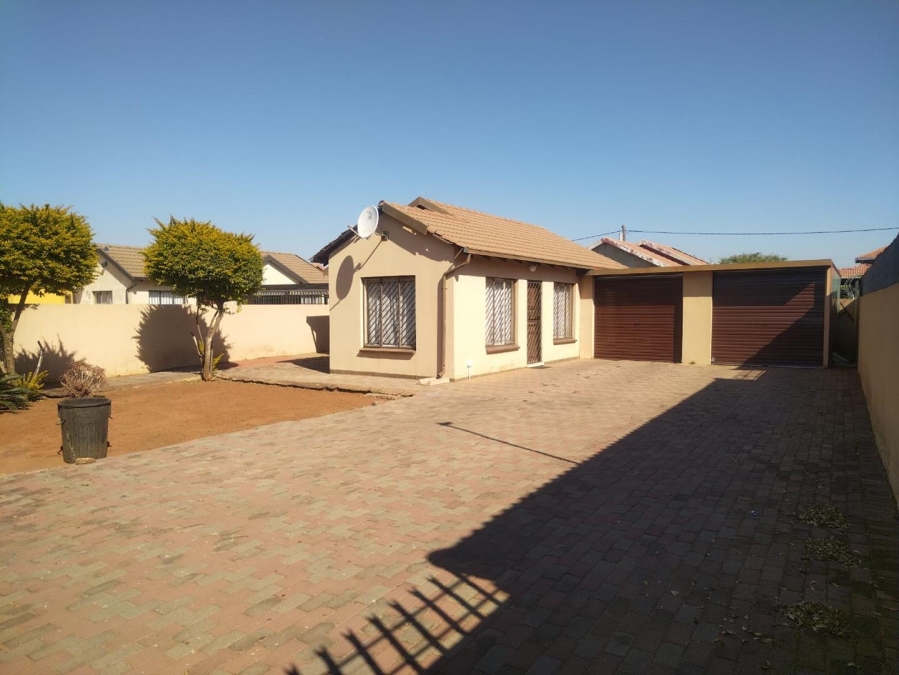 2 Bedroom Property for Sale in Soshanguve VV Gauteng