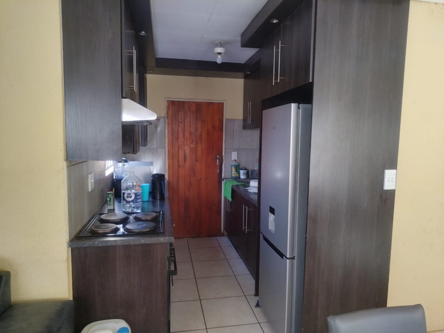 2 Bedroom Property for Sale in Soshanguve VV Gauteng