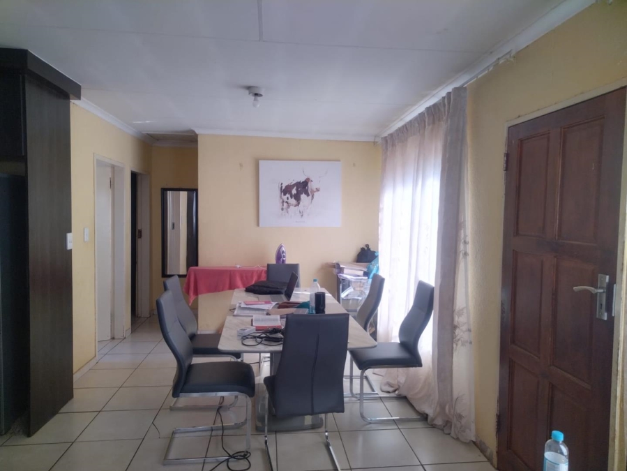 2 Bedroom Property for Sale in Soshanguve VV Gauteng