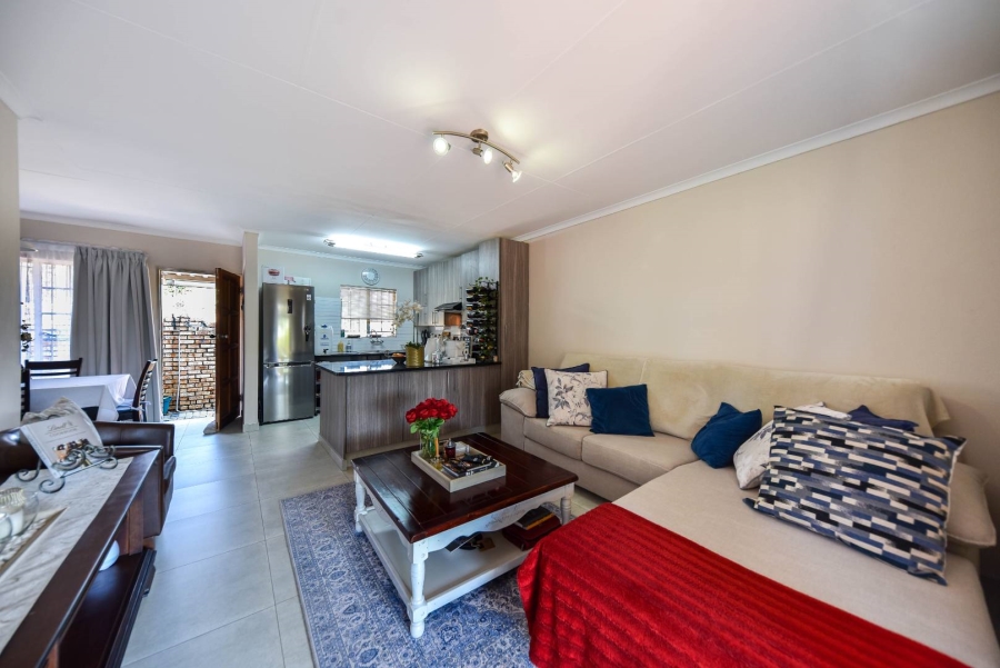 2 Bedroom Property for Sale in Erasmuskloof Gauteng