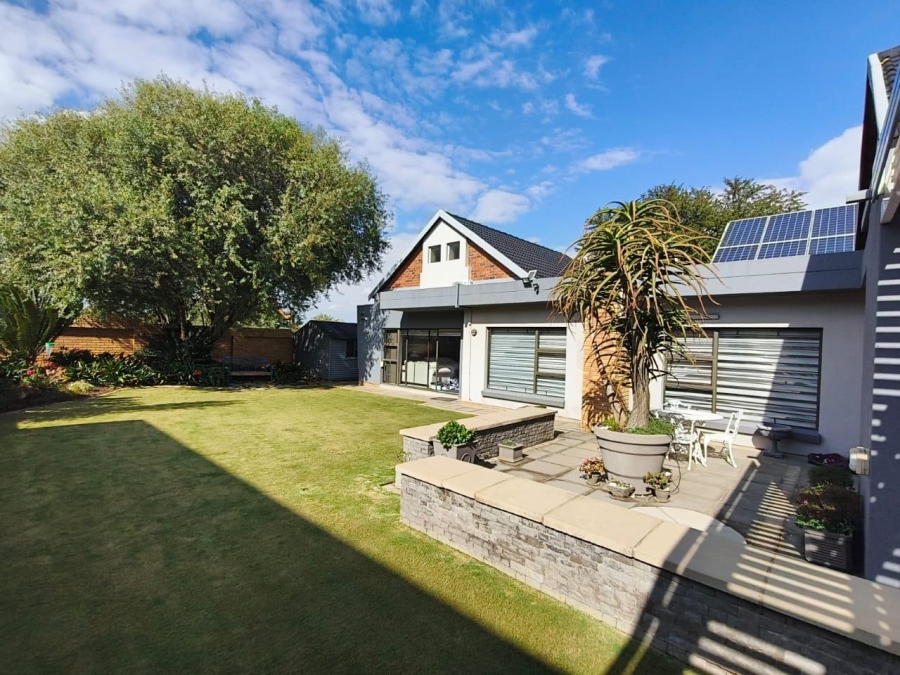 4 Bedroom Property for Sale in Meyersdal Nature Estate Gauteng