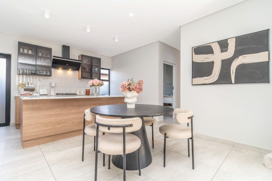 2 Bedroom Property for Sale in Carlswald Gauteng