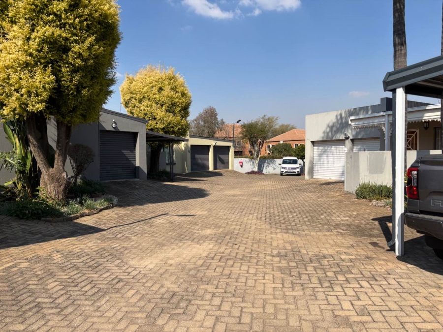 3 Bedroom Property for Sale in Moreleta Park Gauteng