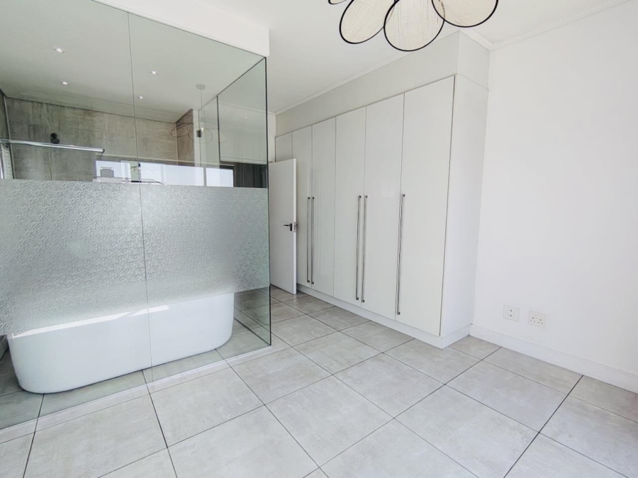 2 Bedroom Property for Sale in Waterfall Gauteng