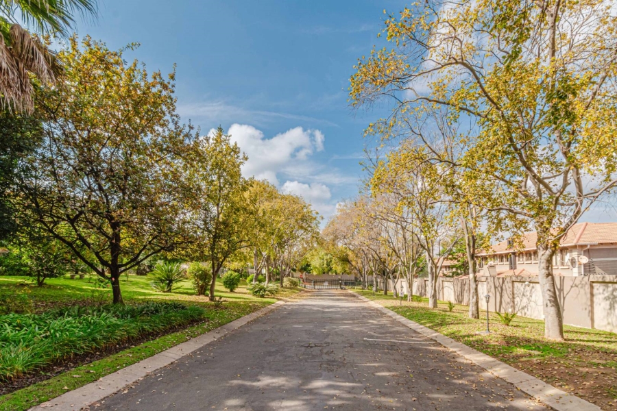 3 Bedroom Property for Sale in Bryanston Gauteng