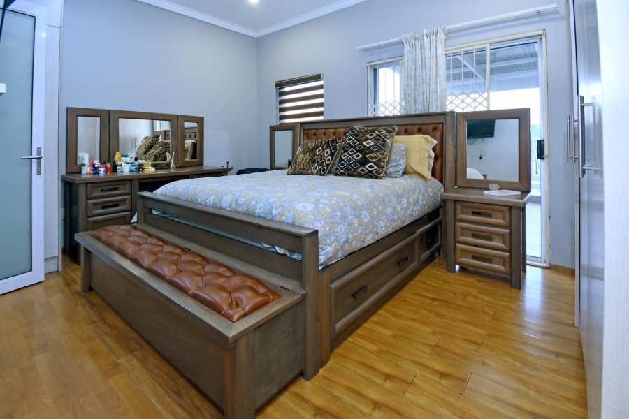 4 Bedroom Property for Sale in Erasmus Park Gauteng
