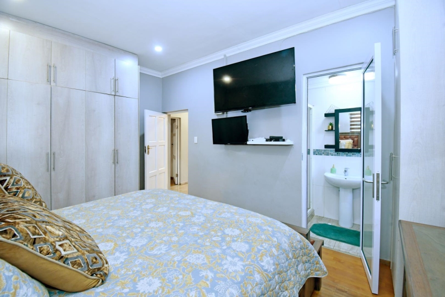 4 Bedroom Property for Sale in Erasmus Park Gauteng