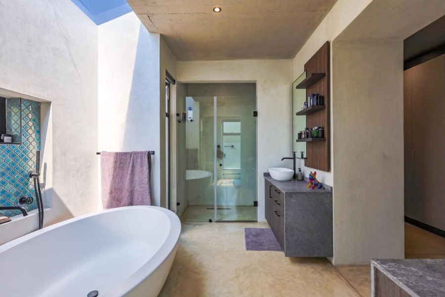 To Let 4 Bedroom Property for Rent in Hazeldean Gauteng