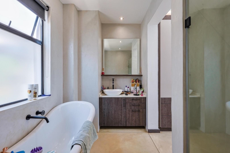 To Let 4 Bedroom Property for Rent in Hazeldean Gauteng