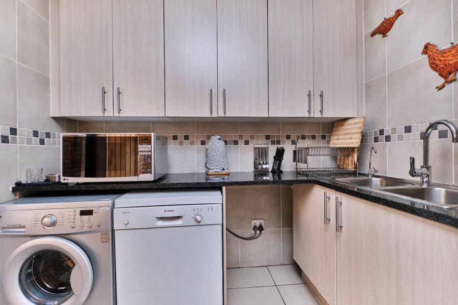 3 Bedroom Property for Sale in Noordhang Gauteng