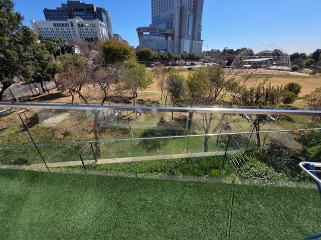 To Let 1 Bedroom Property for Rent in Sandown Gauteng