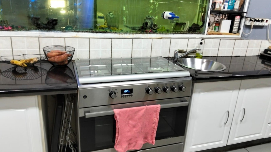 4 Bedroom Property for Sale in Benoni AH Gauteng
