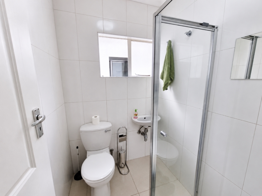 4 Bedroom Property for Sale in Glenvista Gauteng