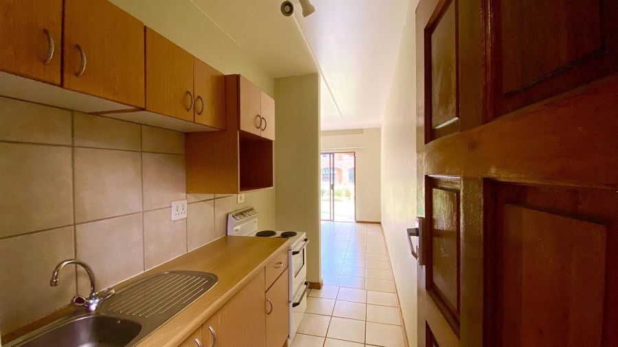 1 Bedroom Property for Sale in Hillcrest Gauteng