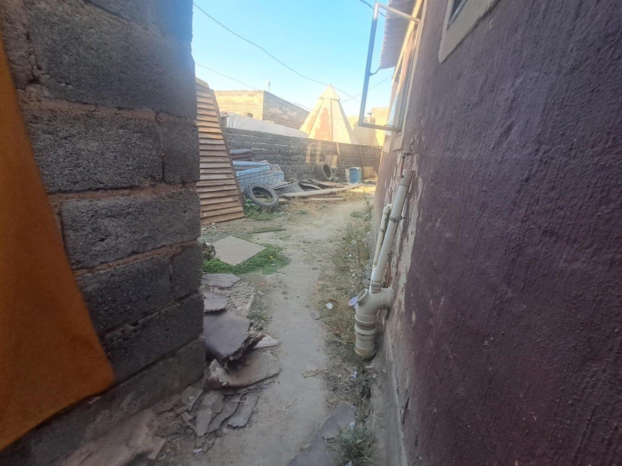 2 Bedroom Property for Sale in Kaalfontein Gauteng