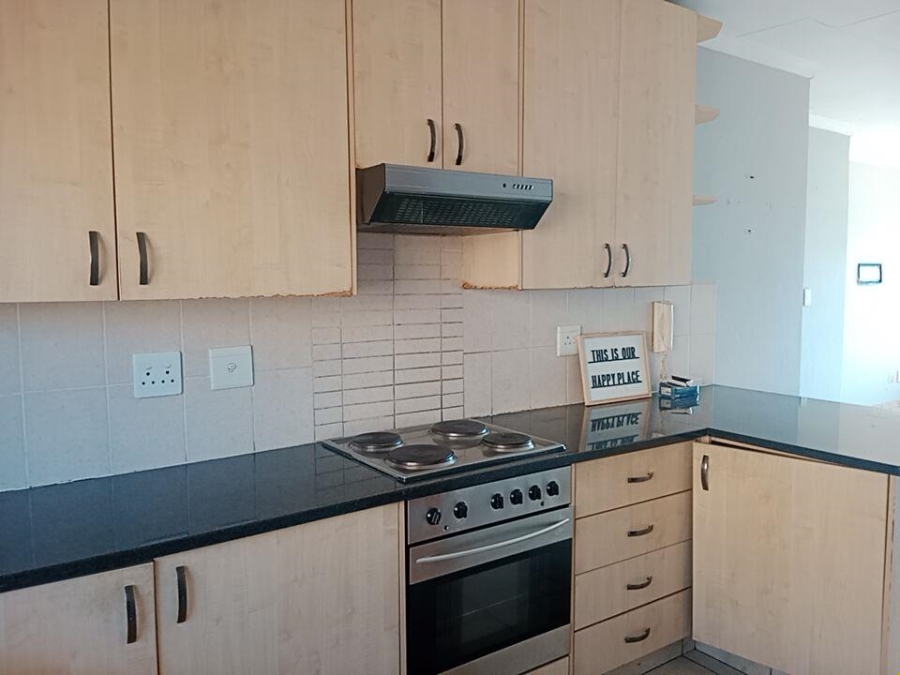 To Let 3 Bedroom Property for Rent in Corlett Gardens Gauteng