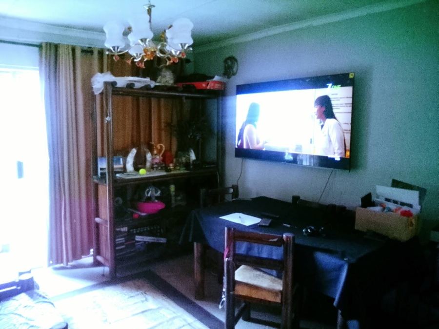 3 Bedroom Property for Sale in Heuwelsig Estate Gauteng