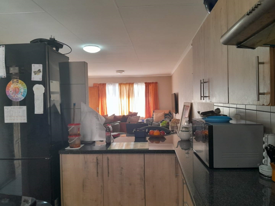 2 Bedroom Property for Sale in New Redruth Gauteng