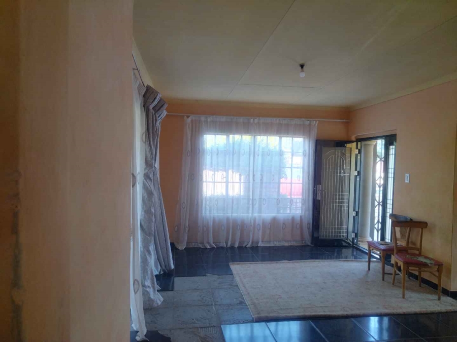 3 Bedroom Property for Sale in Soshanguve HH Gauteng