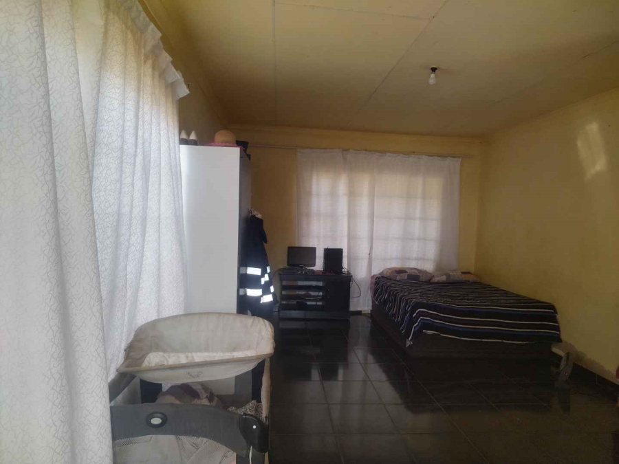 3 Bedroom Property for Sale in Soshanguve HH Gauteng