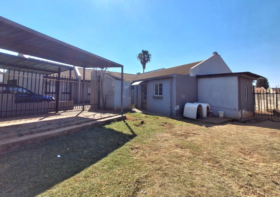 3 Bedroom Property for Sale in Elandspoort Gauteng
