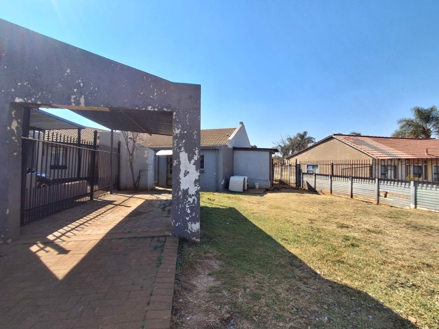 3 Bedroom Property for Sale in Elandspoort Gauteng