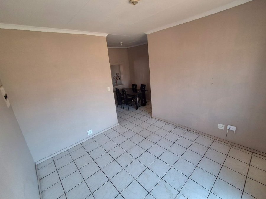 3 Bedroom Property for Sale in Elandspoort Gauteng