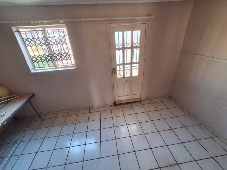 3 Bedroom Property for Sale in Elandspoort Gauteng