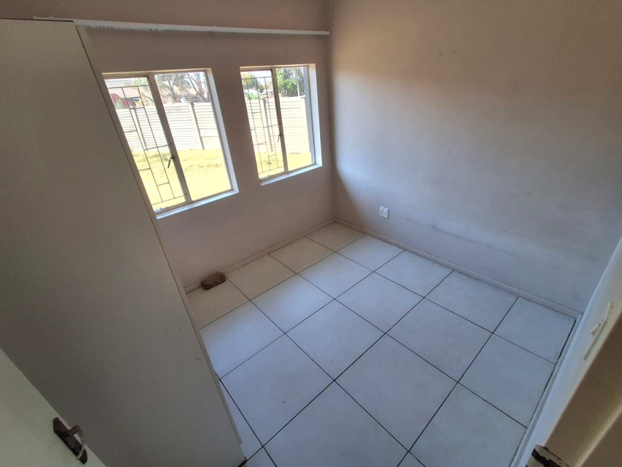 3 Bedroom Property for Sale in Elandspoort Gauteng
