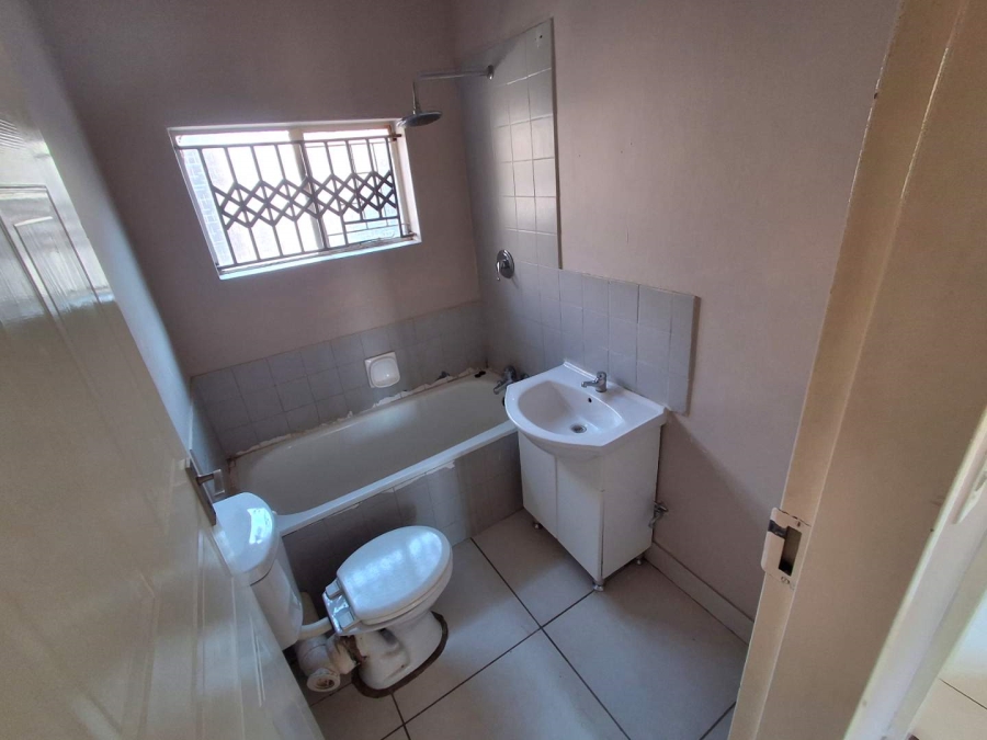 3 Bedroom Property for Sale in Elandspoort Gauteng
